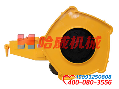 沖擊壓路機(jī)