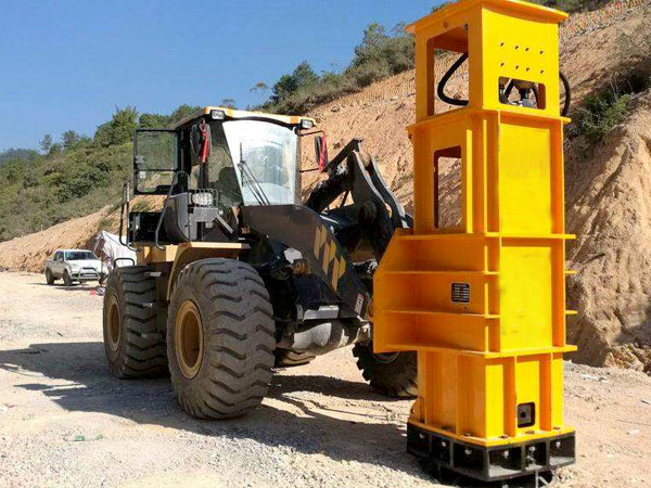 高速液壓夯實機